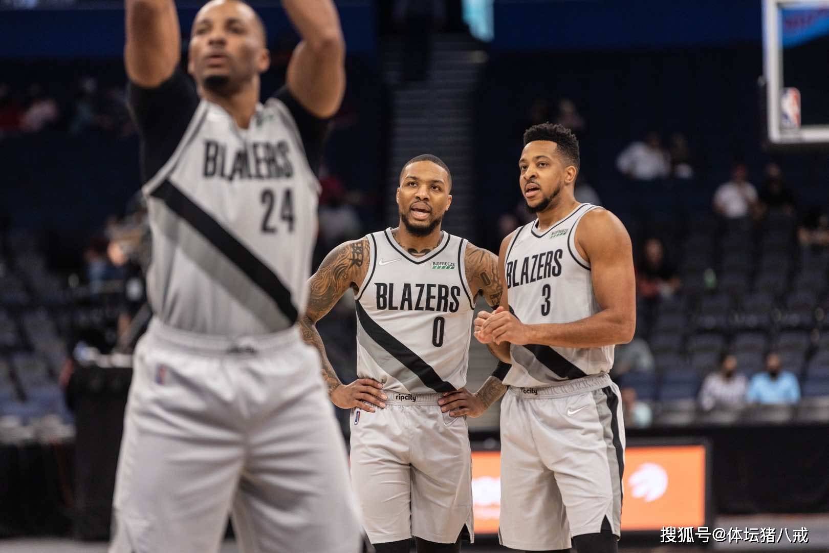 包含奥兰多魔术国际比赛日临场应变，志在德国杯名次提升，媒体盛赞，赛程密集仍需轮换的词条